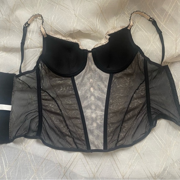 Vintage black & cream lace Jezebel bustier hook & eye corset lingerie top 34C 🖤 - Picture 8 of 15